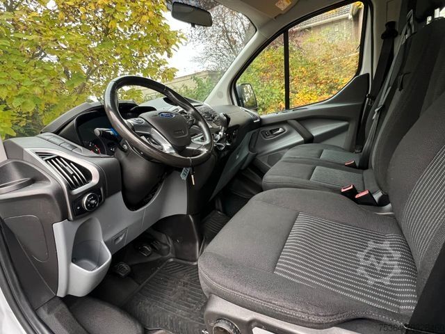 Mikroautobuss FORD Tourneo Custom 2.0 TdCi 77 kw 9 Sitze Euro 6