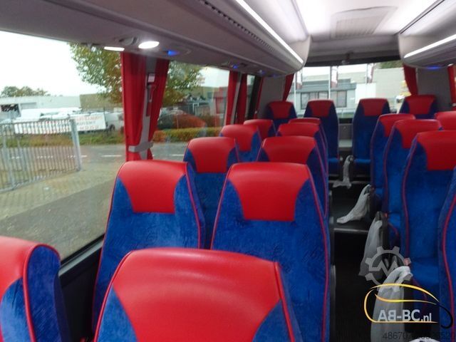 Autobus za međugradski prevoz IVECO Indcar Wing 28 Sitze EURO 5 Neuer Motor