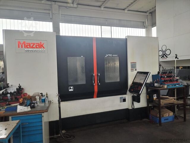 Pionowe centrum obróbcze Mazak VTC-530C