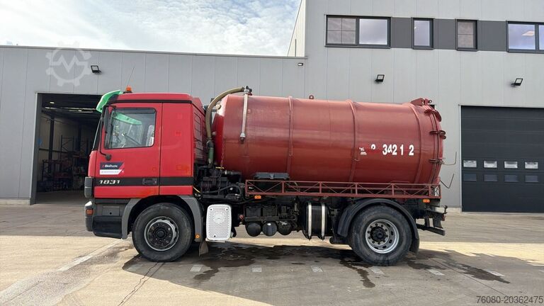 Засмукващо превозно средство Mercedes-Benz Actros 1831 (EPS / V6 / 12000 L / 3 PEDALS / EU...