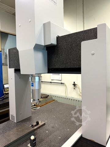 Координатно-измерительная машина ZEISS UMC 850