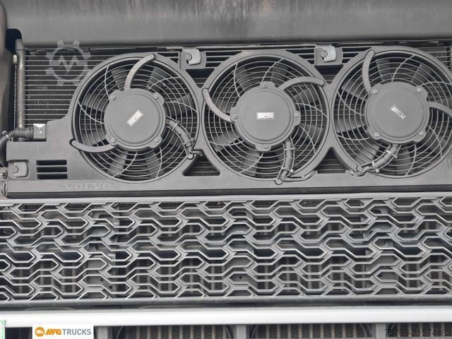 Standardni tegljač VOLVO FH 500 XL I-Park-Cool 2xTank Tacho 4.1 Alu