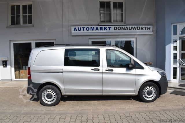 Duba panelată MERCEDES-BENZ Vito Mixto 114 CDI 4x4 kompakt Autom. 5 Sitzer