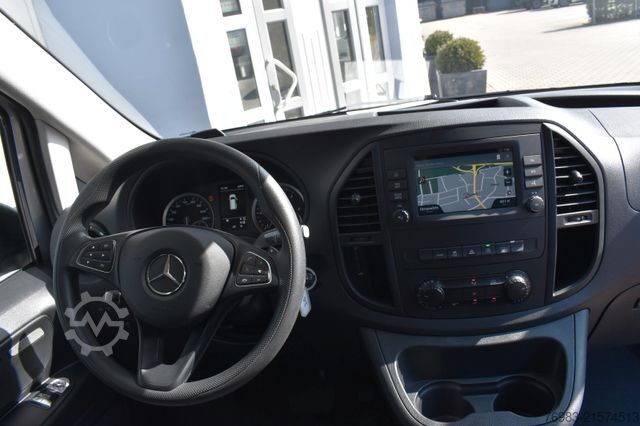 Duba panelată MERCEDES-BENZ Vito Mixto 114 CDI 4x4 kompakt Autom. 5 Sitzer