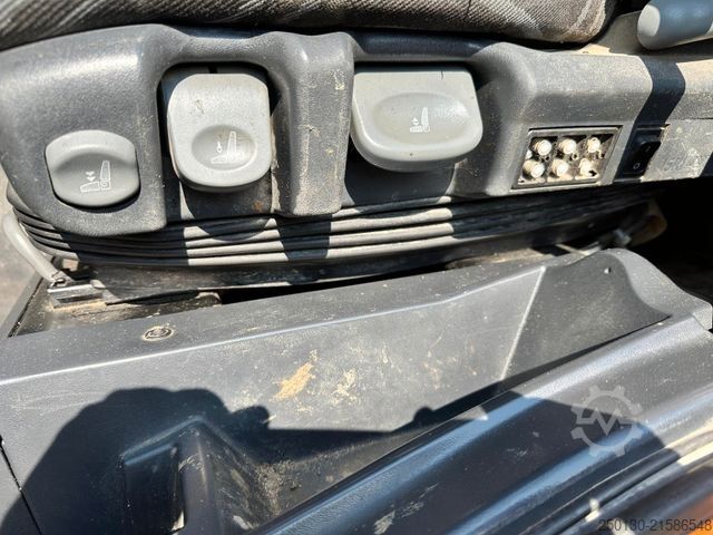 Betongblandarbilar IVECO AD 340 8x4 BB Liebherr HTM 904 Betonmischer 9m³