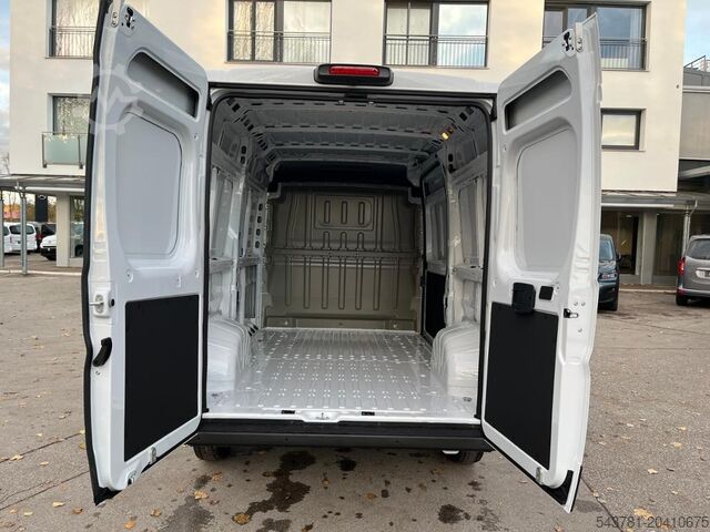 Minibus FIAT Ducato 35 L2H2 RüKa CarPlay Allwetter 7Zoll