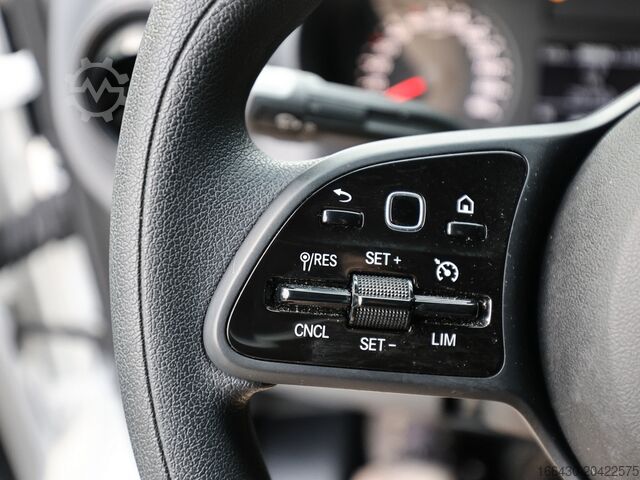 Фургон з високим дахом Mercedes-Benz Sprinter 317 CDI Kasten L3H2 Holz Navi Kamera