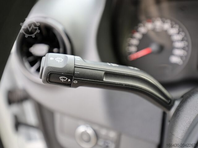 Panel van Mercedes-Benz Sprinter 315 CDI Kasten L3H2 Holz Navi Kamera