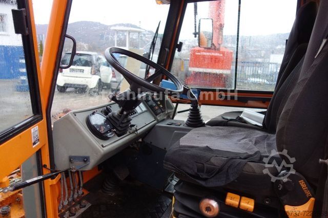 Andre Kiefer HY 1251 Boki Mobil 4x4