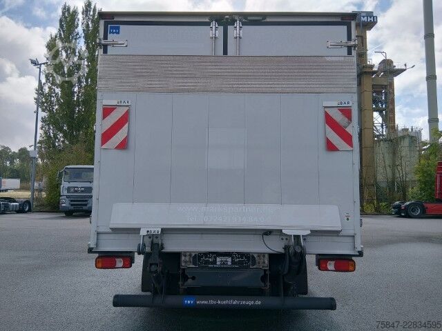 रेफ्रिजरेटर बॉडी वैन Iveco Daily 70 C 18 HA8/P Thermo King