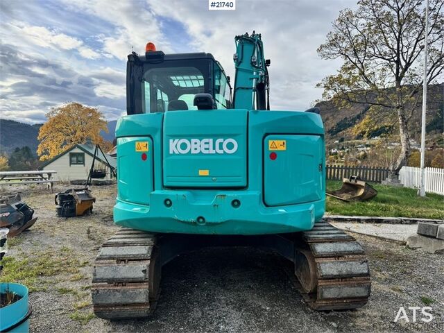 Raupenbagger Kobelco SK75SR-3E w/ Rototilt, 2 buckets and grapple. 1850