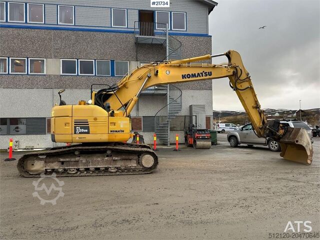 Crawler excavator Komatsu PC228USLC-8 excavator w/ 3 buckets and tiltrotator