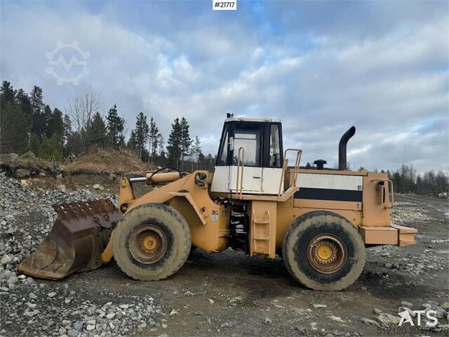 Wheel loader TCM 870 Wheel Loader w/ Bucket