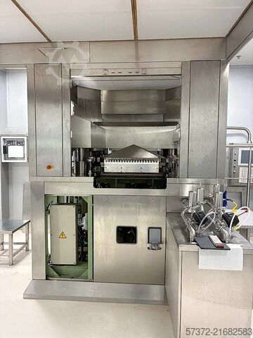 Maszyna do formowania wtryskowego z rozdmuchem Bekum SBM4100