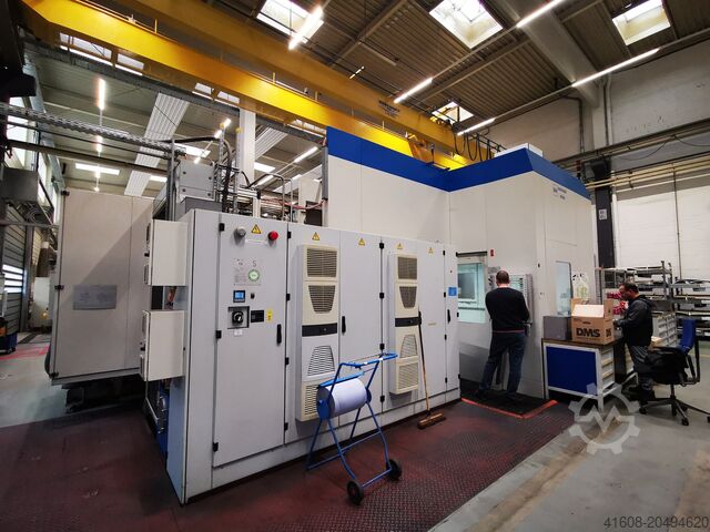 Centru universal de prelucrare cu 5 axe BURKHARDT + WEBER MCR 900 HVC