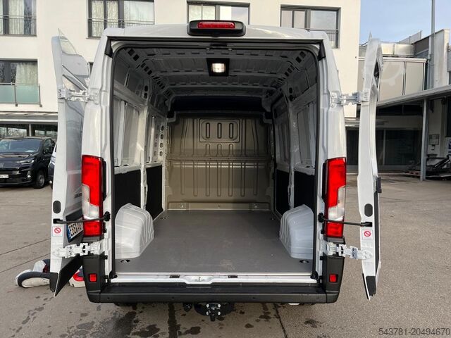 Minibus FIAT Ducato 35 L2H2 AHK CarPlay RüKa Allwetterreifen