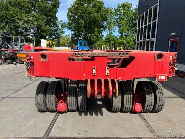 Низький навантажувач Goldhofer THP SL
