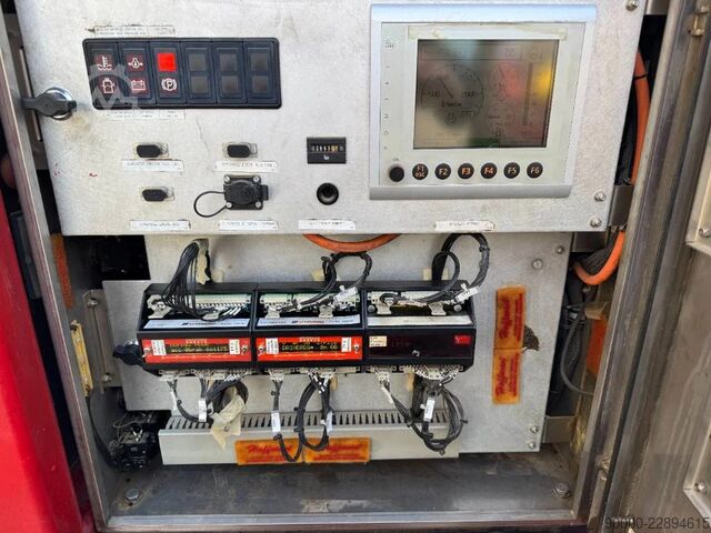 Низький навантажувач Goldhofer THP SL