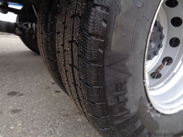 Truk pikap bak dump IVECO Daily 70C18 Meiller Kipper Klima 2 x AHK RFK