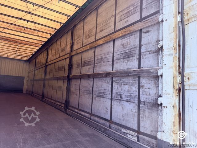 Gjysmërimorkio e hapur me mushama KRONE Curtainsider Mega