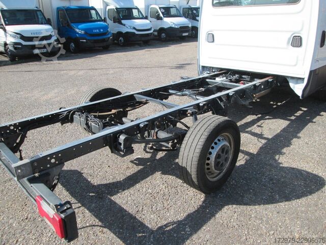 هيكل فان IVECO 35 S14 *Fahrgestell*Euro6*