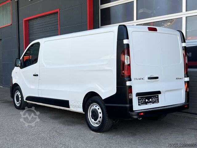 Furgone RENAULT Trafic L2 Klima Hecktüren 180° 3-Sitze Euro6d