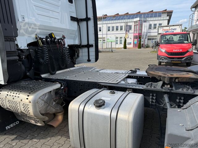 Vakio vetoauto IVECO STRALIS S-WAY 530 AS440S53T/P Retarder