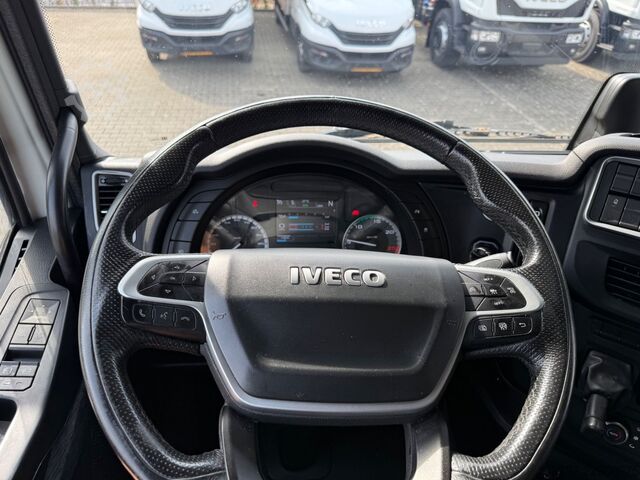 Vakio vetoauto IVECO STRALIS S-WAY 530 AS440S53T/P Retarder