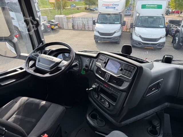 Vakio vetoauto IVECO STRALIS S-WAY 530 AS440S53T/P Retarder