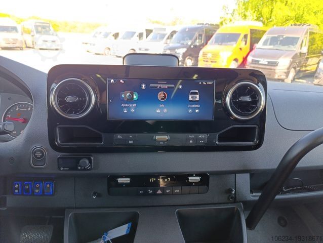 バス MERCEDES-BENZ Sprinter 519