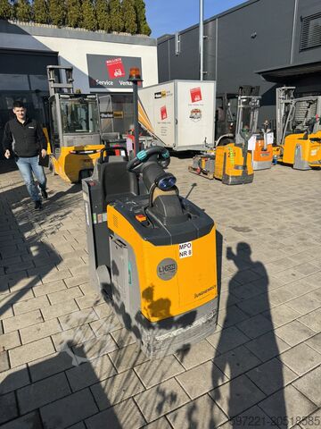 Vehicule de remorcare Jungheinrich EZS130 Li-Ion
