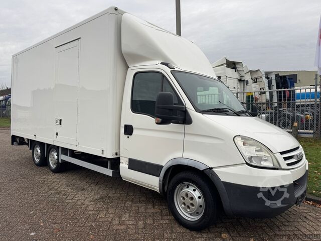 Iveco Daily 35C18 / Clickstar 3500 KG / Air conditioning / Manual transmission / Dutch van Iveco Daily 35C18 / Clickstar 3500 KG / Klima / Manua...