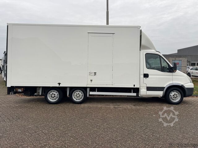 Iveco Daily 35C18 / Clickstar 3500 KG / Air conditioning / Manual transmission / Dutch van Iveco Daily 35C18 / Clickstar 3500 KG / Klima / Manua...
