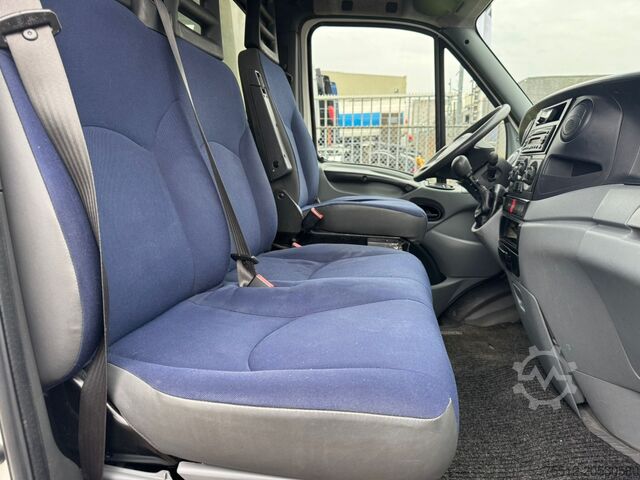 Iveco Daily 35C18 / Clickstar 3500 KG / Air conditioning / Manual transmission / Dutch van Iveco Daily 35C18 / Clickstar 3500 KG / Klima / Manua...