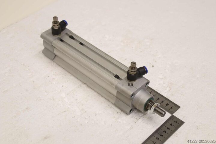 Cilindru pneumatic Festo DSBC-40-125-PPVA-N3  Hub 320 mm