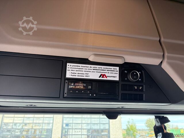 Standard tractor unit DAF XF 480 FT