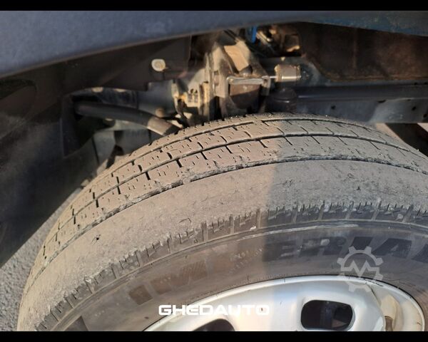 Kleinbus IVECO Daily V 35.12 2019 - daily 35 C12 3000 cab. E6d-temp