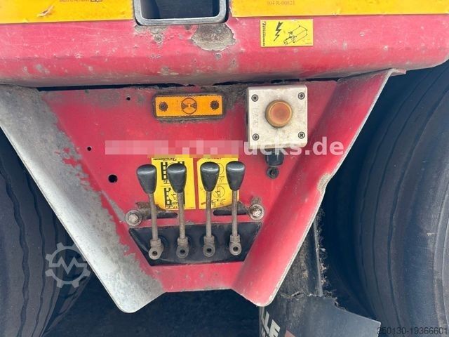 Semirremolque de plataforma baja FAYMONVILLE F-S43-1AAF Multimax Tieflader,Radmulden 45 t.