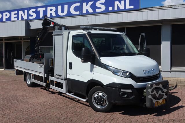 Nosturiauto Iveco 50C15 Openbak+ Kraan Hiab
