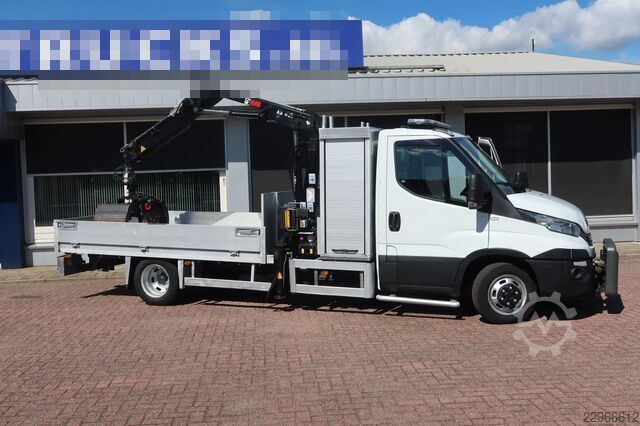 Nosturiauto Iveco 50C15 Openbak+ Kraan Hiab