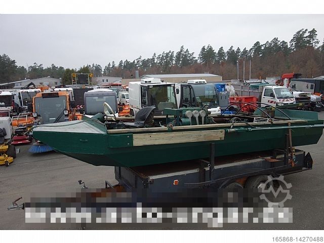 Mulag Mähboot mit Heckmäher Volvo-Penta  Diesel Mulag