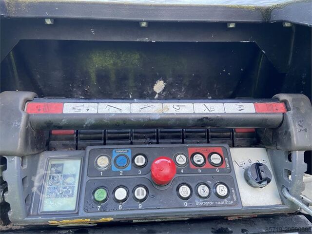 Plataforma de trabalho telescópica articulada Hinowa Lightlift 26.14 (4693)