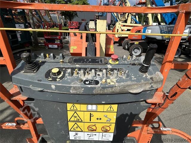 Plataforma de trabalho telescópica articulada JLG 340AJ (4972)