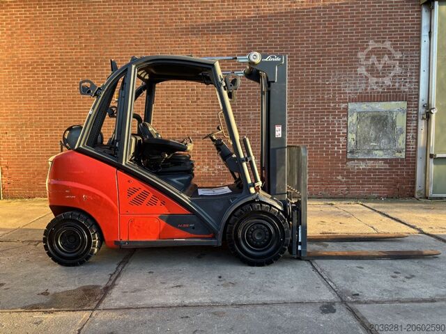 Empilhador de GPL Linde H35T