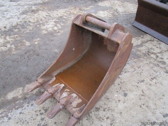 Kolesové rýpadlo Takeuchi TB 175W mit POWERTILT + hydr. Schnellwechsler + 3