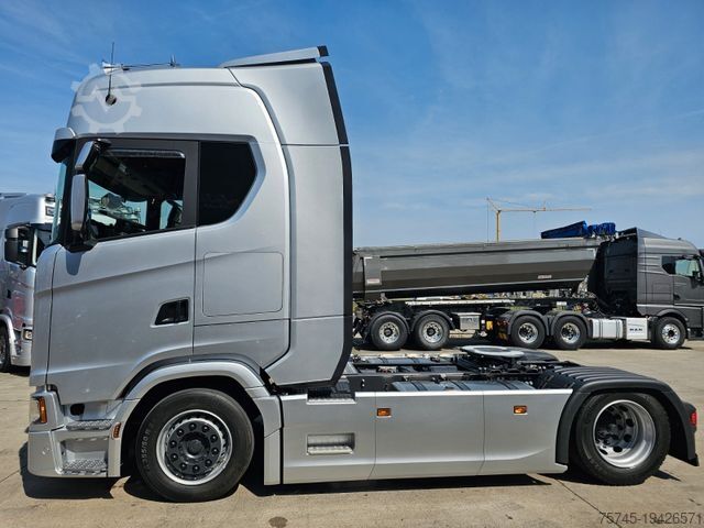 Tractor estándar SCANIA S 540*NEU*RETARDER*2X TANK*ACC* STANDHZ-/KLIMA