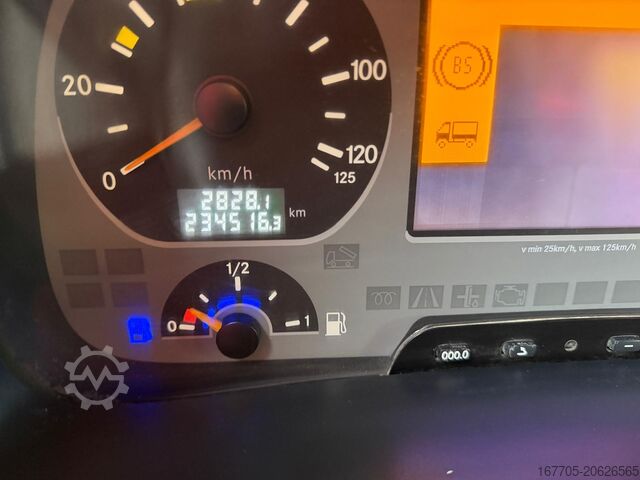 خلاطة خرسانة أوتوماتيكية Mercedes-Benz Actros 4141