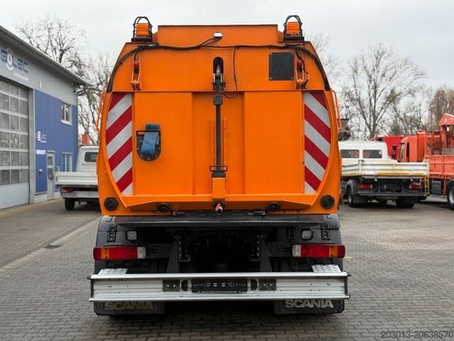 Road sweeper SCANIA P230 Kehrmaschine Johnston VT605- 6 M³