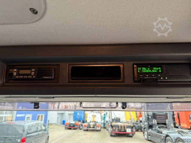 Road sweeper SCANIA P230 Kehrmaschine Johnston VT605- 6 M³