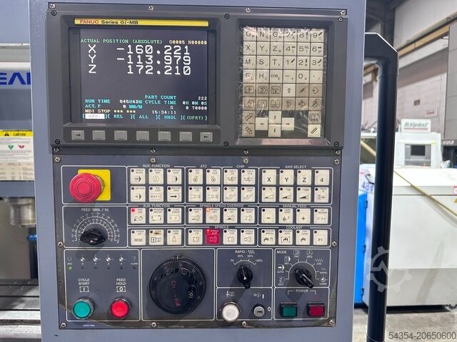 立形マシニングセンター Leadwell Model V-30